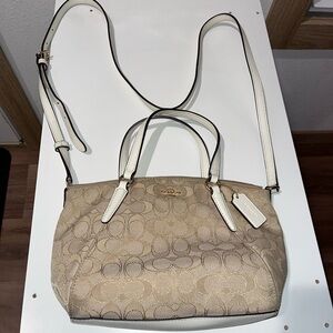 Coach Kelsey Handle Bag Beige